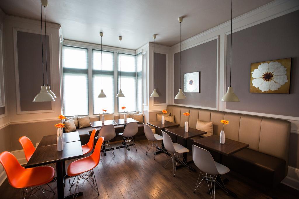 Holtwhites Hotel Enfield Eksteriør bilde
